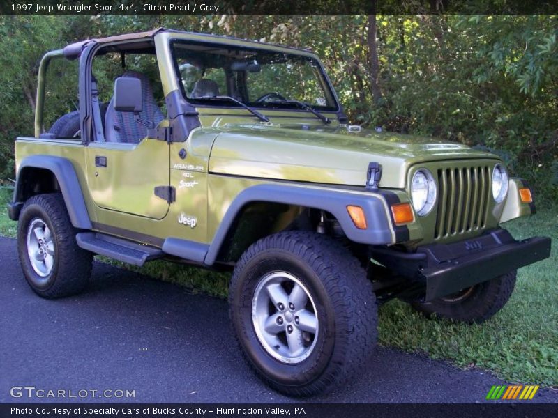 Citron Pearl / Gray 1997 Jeep Wrangler Sport 4x4