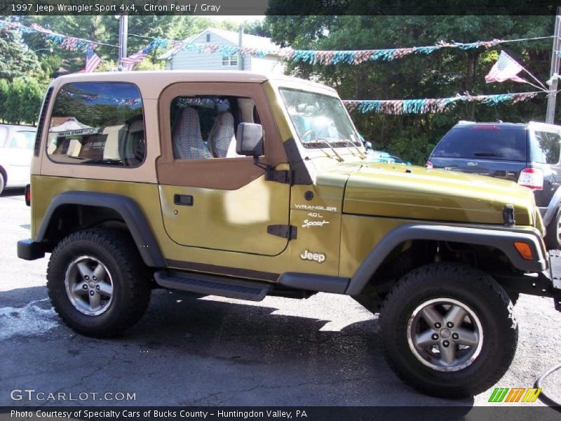 Citron Pearl / Gray 1997 Jeep Wrangler Sport 4x4