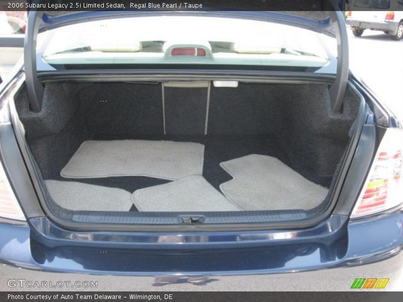 Regal Blue Pearl / Taupe 2006 Subaru Legacy 2.5i Limited Sedan