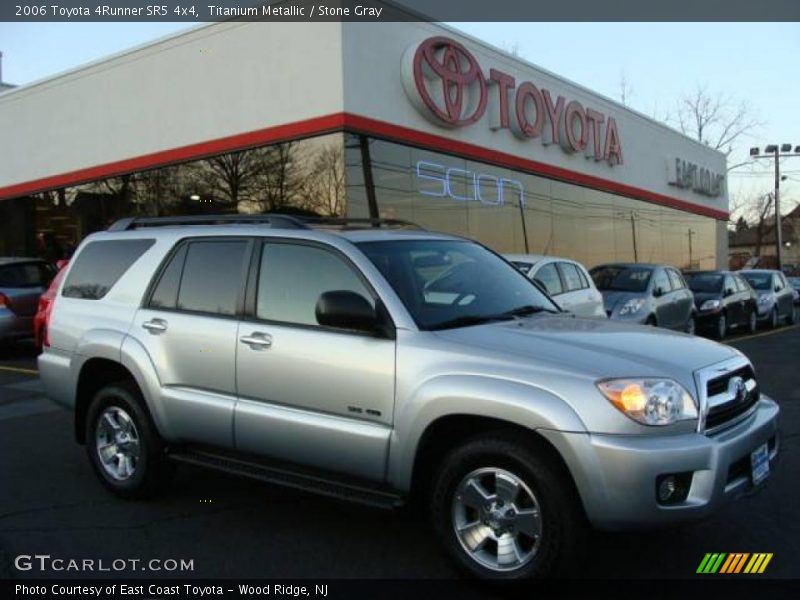 Titanium Metallic / Stone Gray 2006 Toyota 4Runner SR5 4x4