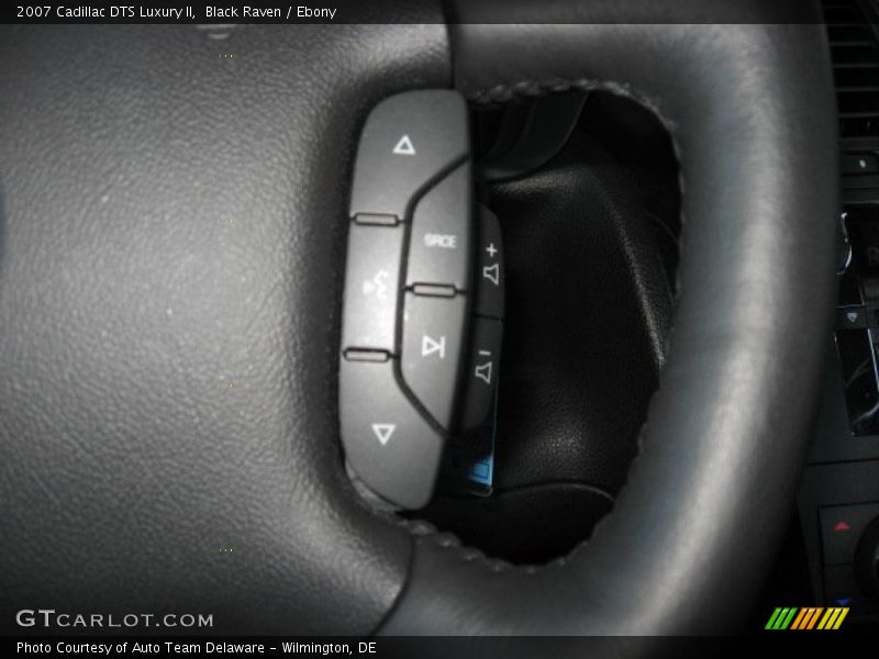 Black Raven / Ebony 2007 Cadillac DTS Luxury II