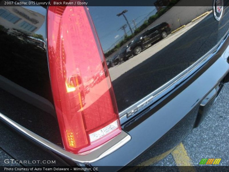 Black Raven / Ebony 2007 Cadillac DTS Luxury II