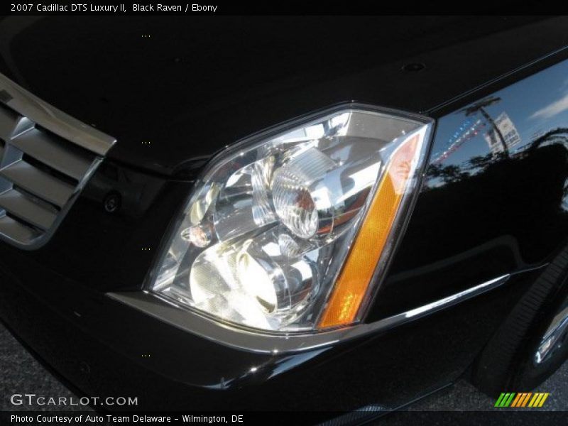 Black Raven / Ebony 2007 Cadillac DTS Luxury II