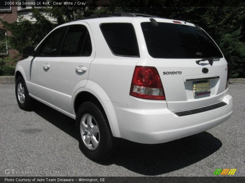 Clear White / Gray 2006 Kia Sorento LX 4x4