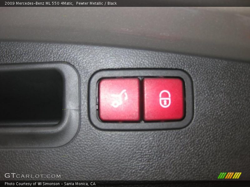 Pewter Metallic / Black 2009 Mercedes-Benz ML 550 4Matic