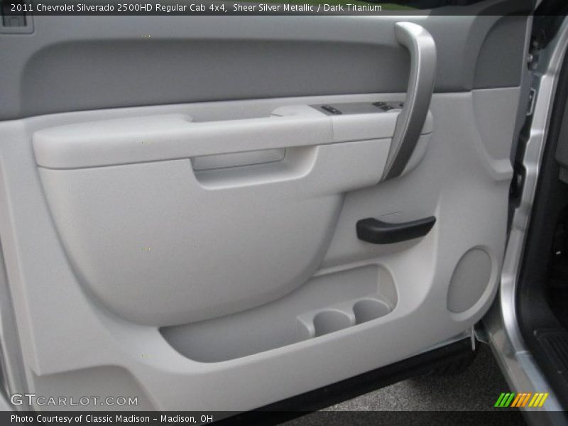 Sheer Silver Metallic / Dark Titanium 2011 Chevrolet Silverado 2500HD Regular Cab 4x4
