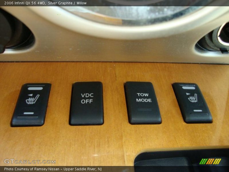 Silver Graphite / Willow 2006 Infiniti QX 56 4WD