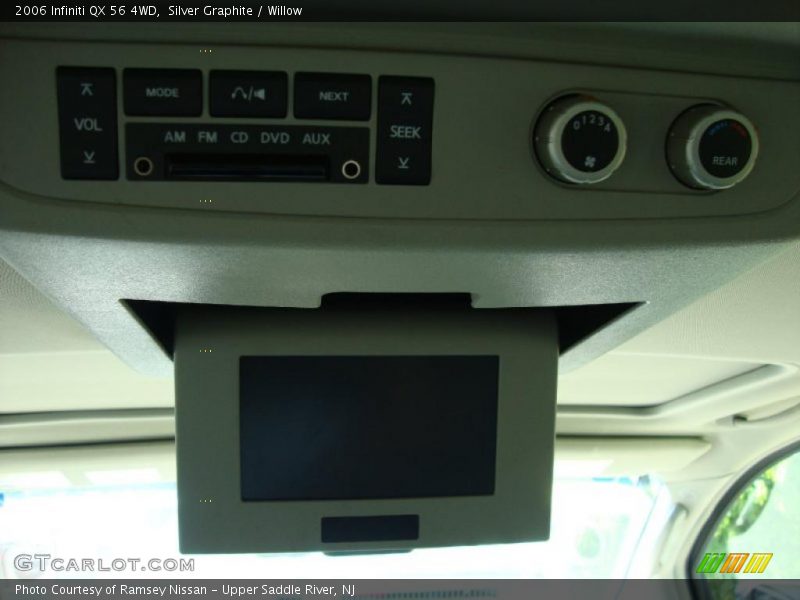 Silver Graphite / Willow 2006 Infiniti QX 56 4WD