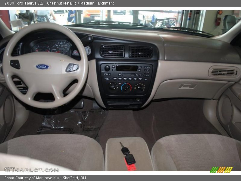 Chestnut Metallic / Medium Parchment 2000 Ford Taurus SES