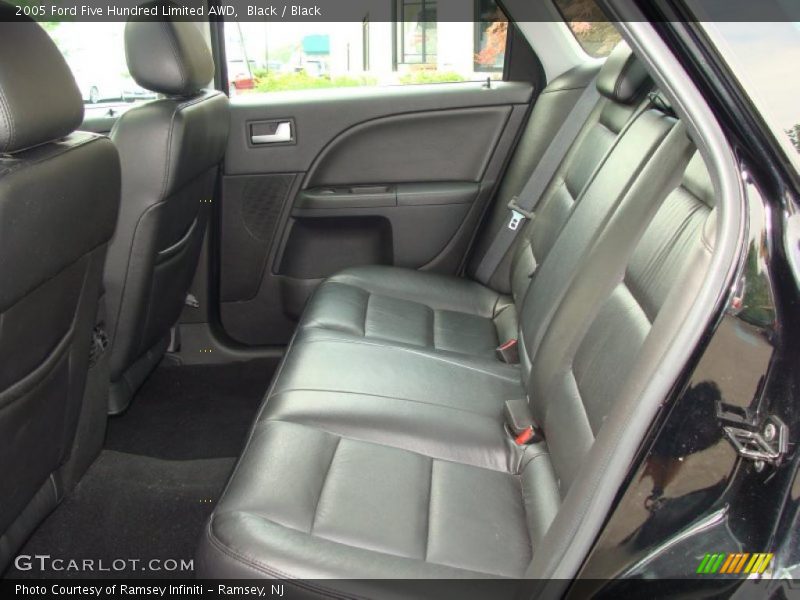 Black / Black 2005 Ford Five Hundred Limited AWD
