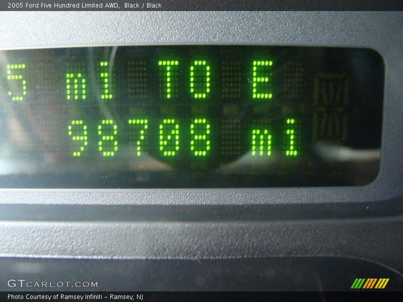Black / Black 2005 Ford Five Hundred Limited AWD