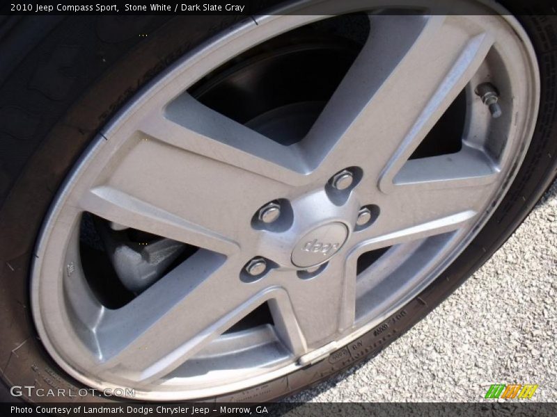 Stone White / Dark Slate Gray 2010 Jeep Compass Sport
