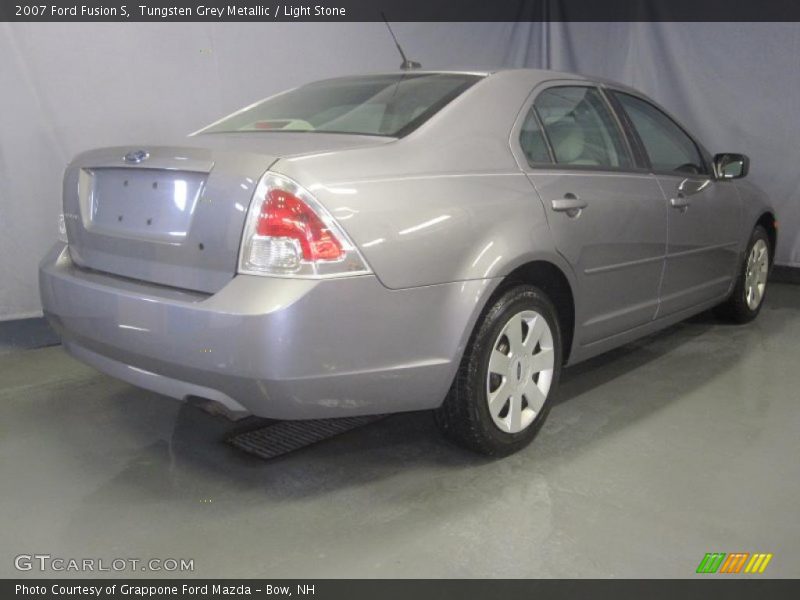 Tungsten Grey Metallic / Light Stone 2007 Ford Fusion S