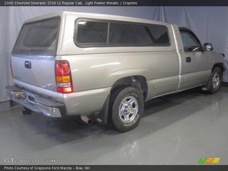 Light Pewter Metallic / Graphite 2000 Chevrolet Silverado 1500 LS Regular Cab