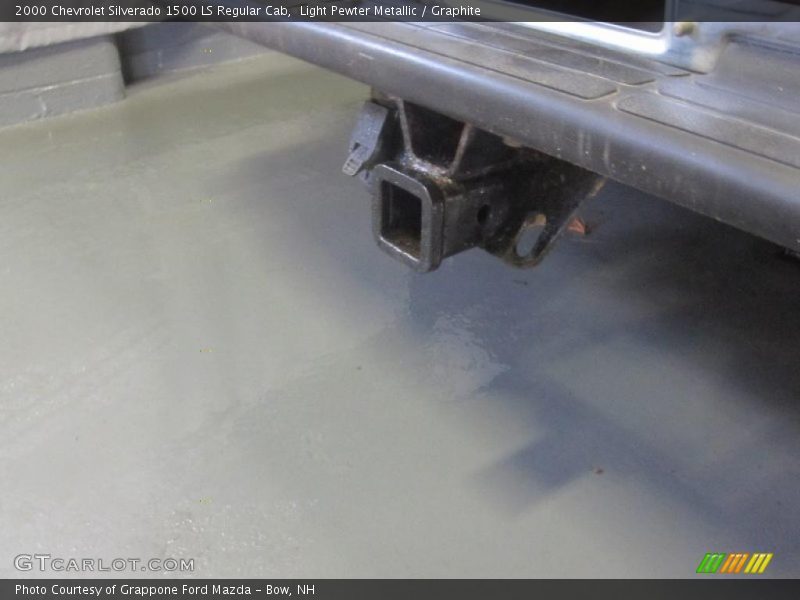 Light Pewter Metallic / Graphite 2000 Chevrolet Silverado 1500 LS Regular Cab