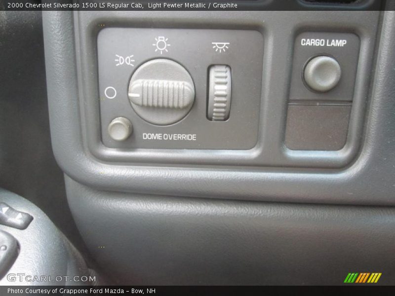 Light Pewter Metallic / Graphite 2000 Chevrolet Silverado 1500 LS Regular Cab