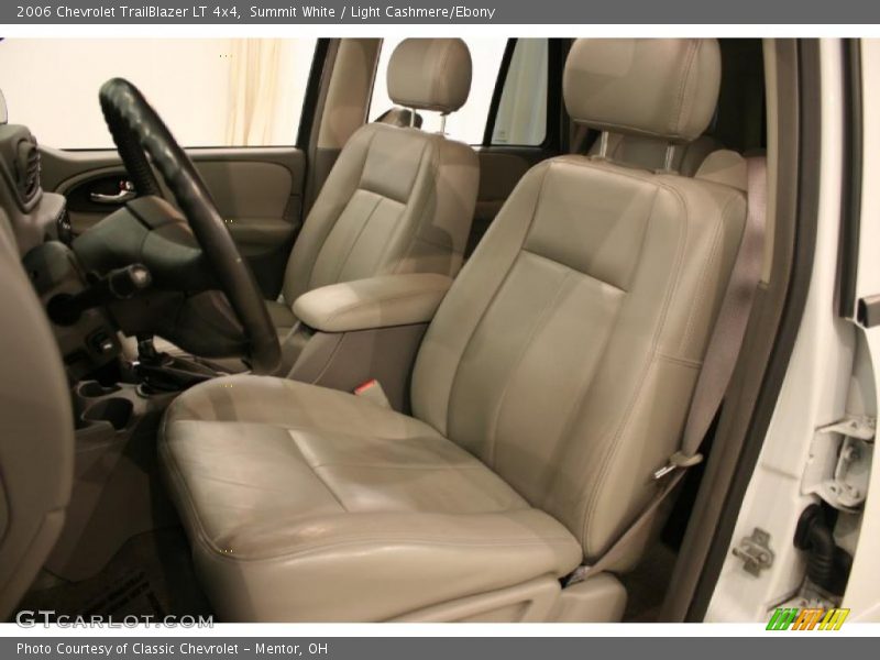 Summit White / Light Cashmere/Ebony 2006 Chevrolet TrailBlazer LT 4x4
