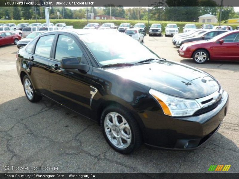 Black / Charcoal Black 2008 Ford Focus SES Sedan
