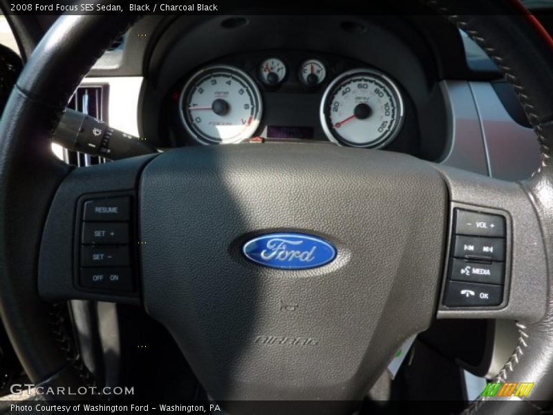 Black / Charcoal Black 2008 Ford Focus SES Sedan