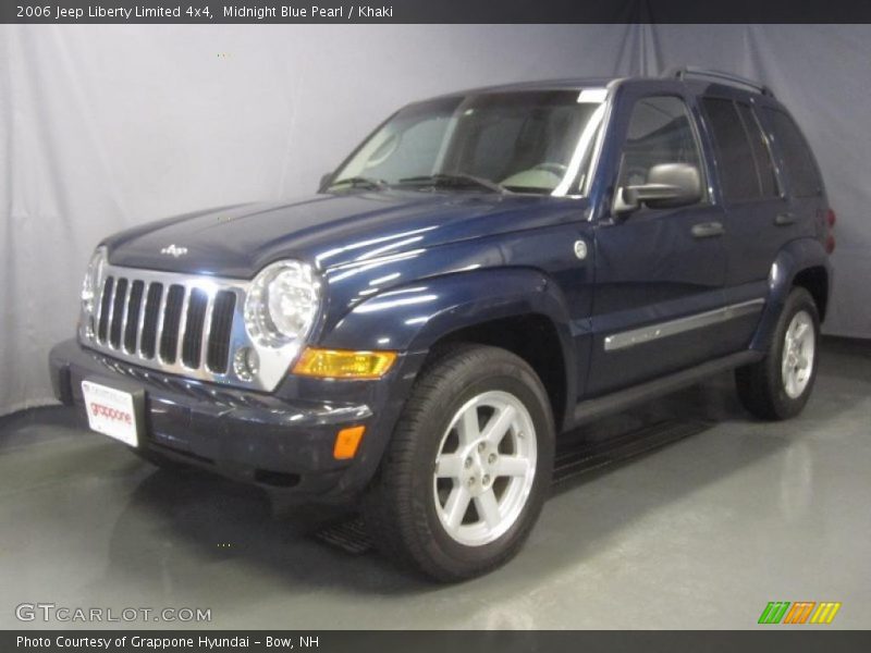 Midnight Blue Pearl / Khaki 2006 Jeep Liberty Limited 4x4