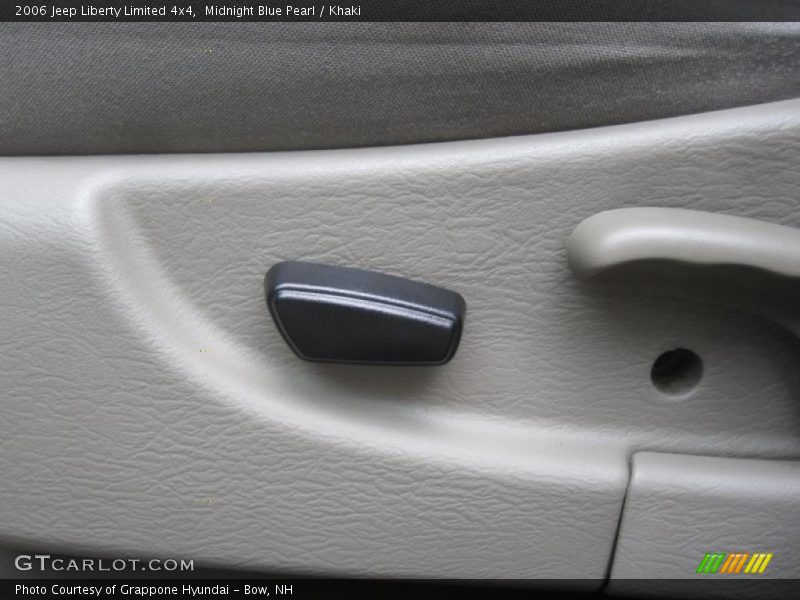 Midnight Blue Pearl / Khaki 2006 Jeep Liberty Limited 4x4
