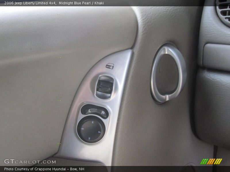 Midnight Blue Pearl / Khaki 2006 Jeep Liberty Limited 4x4