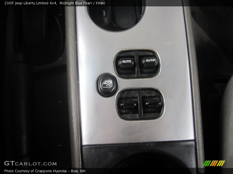 Midnight Blue Pearl / Khaki 2006 Jeep Liberty Limited 4x4