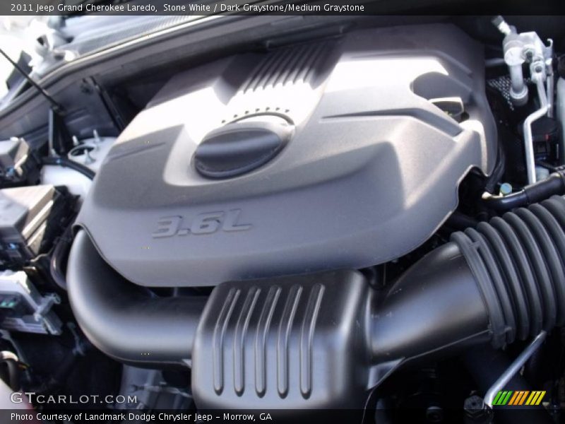 Stone White / Dark Graystone/Medium Graystone 2011 Jeep Grand Cherokee Laredo