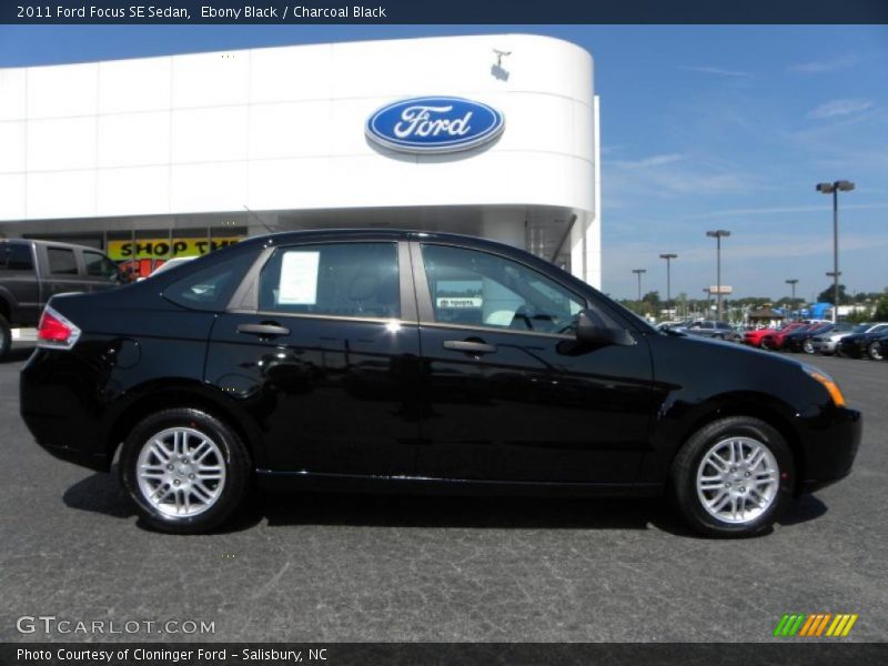 Ebony Black / Charcoal Black 2011 Ford Focus SE Sedan