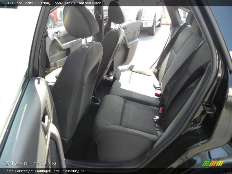 Ebony Black / Charcoal Black 2011 Ford Focus SE Sedan