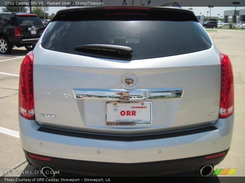 Radiant Silver / Ebony/Titanium 2010 Cadillac SRX V6
