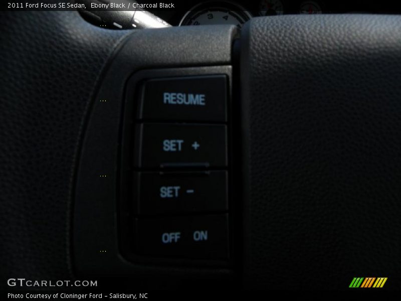 Ebony Black / Charcoal Black 2011 Ford Focus SE Sedan
