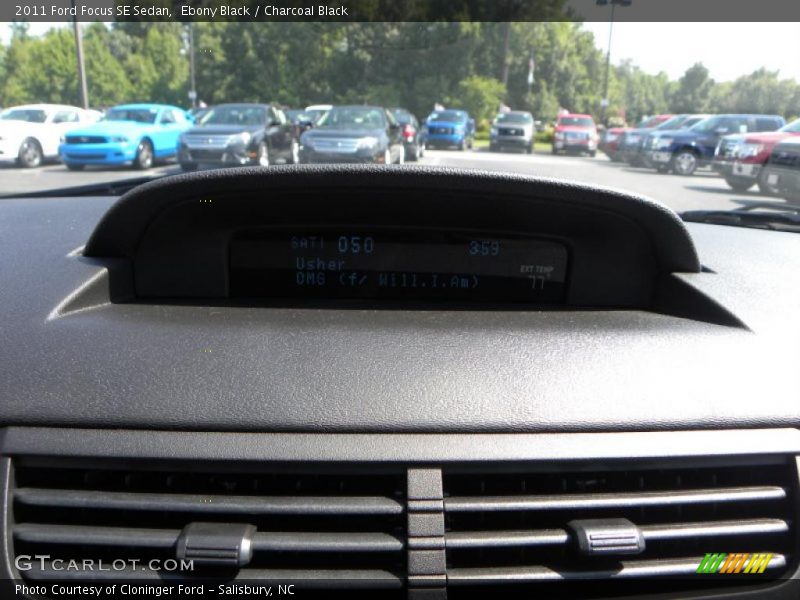 Ebony Black / Charcoal Black 2011 Ford Focus SE Sedan