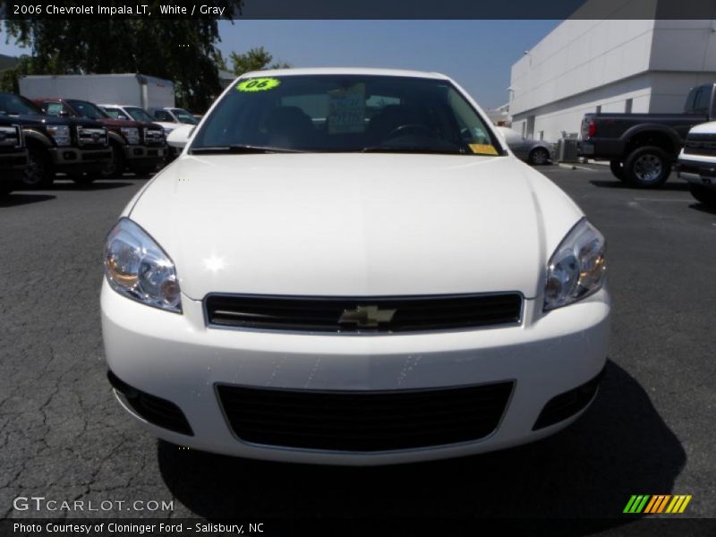 White / Gray 2006 Chevrolet Impala LT