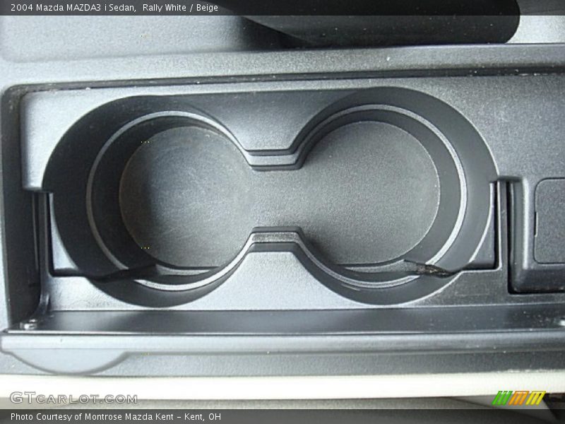 Rally White / Beige 2004 Mazda MAZDA3 i Sedan