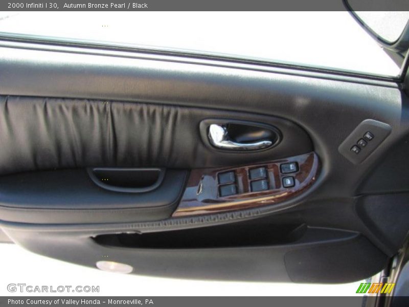 Autumn Bronze Pearl / Black 2000 Infiniti I 30