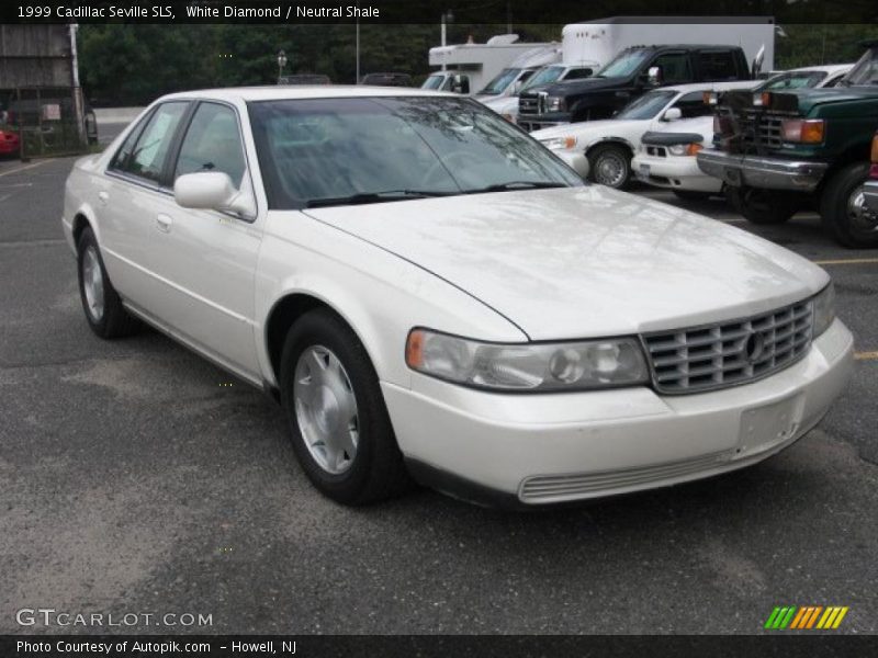 White Diamond / Neutral Shale 1999 Cadillac Seville SLS