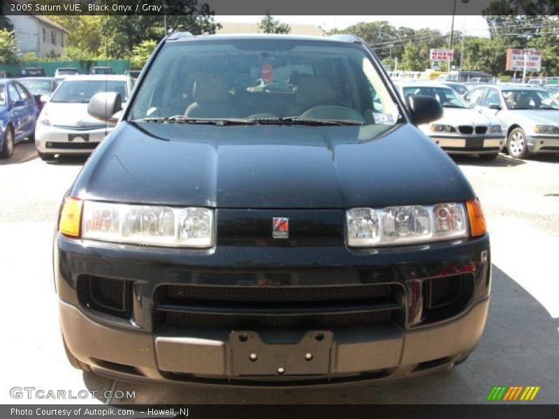 Black Onyx / Gray 2005 Saturn VUE