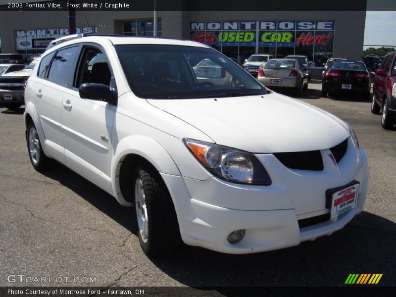 Frost White / Graphite 2003 Pontiac Vibe