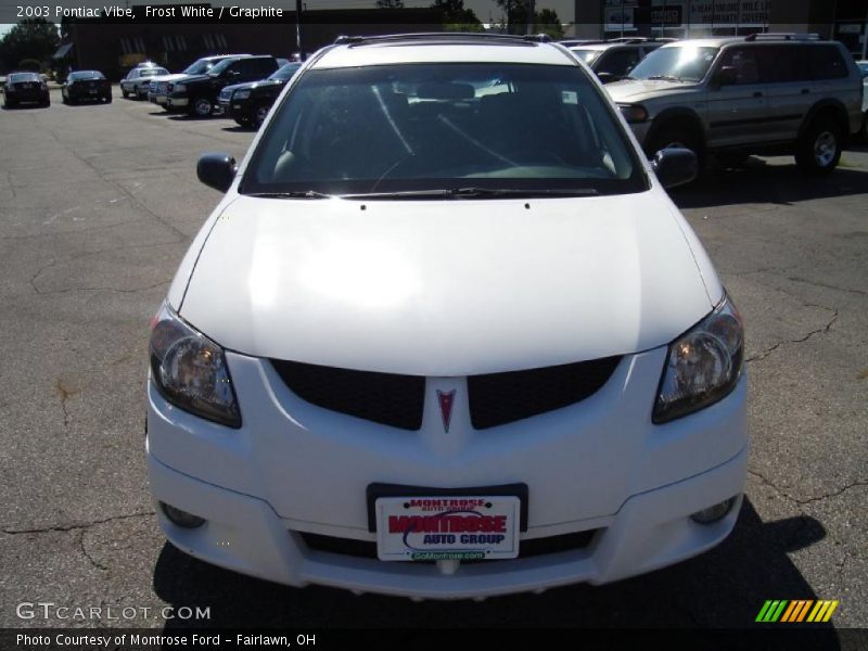 Frost White / Graphite 2003 Pontiac Vibe