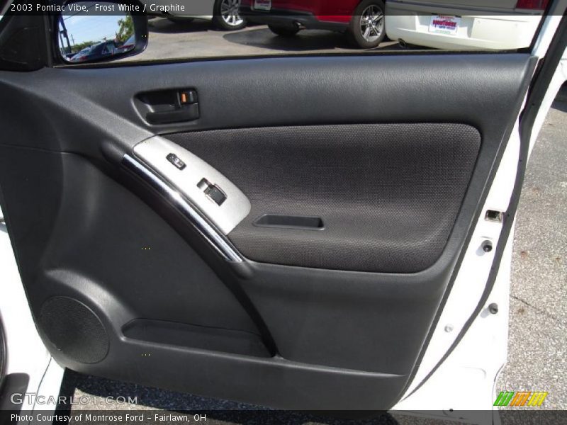 Frost White / Graphite 2003 Pontiac Vibe