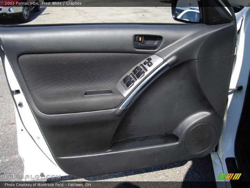 Frost White / Graphite 2003 Pontiac Vibe