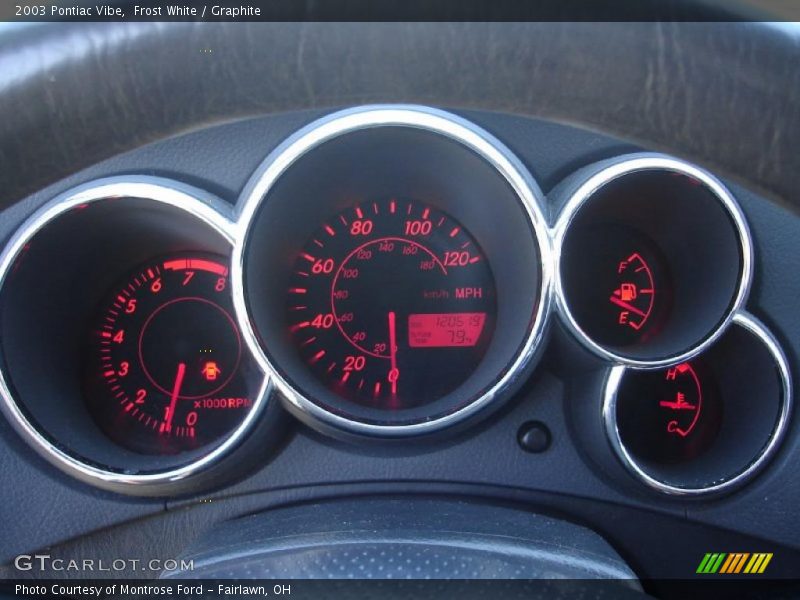 Frost White / Graphite 2003 Pontiac Vibe