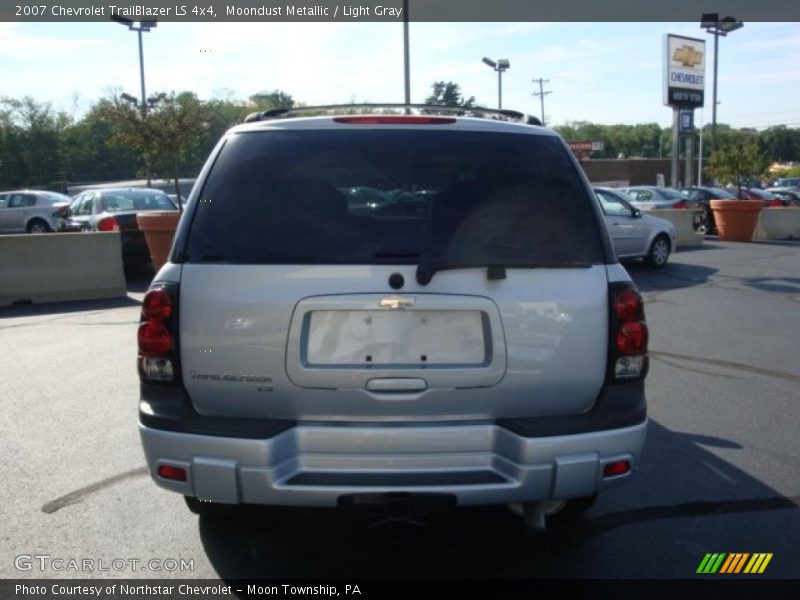Moondust Metallic / Light Gray 2007 Chevrolet TrailBlazer LS 4x4