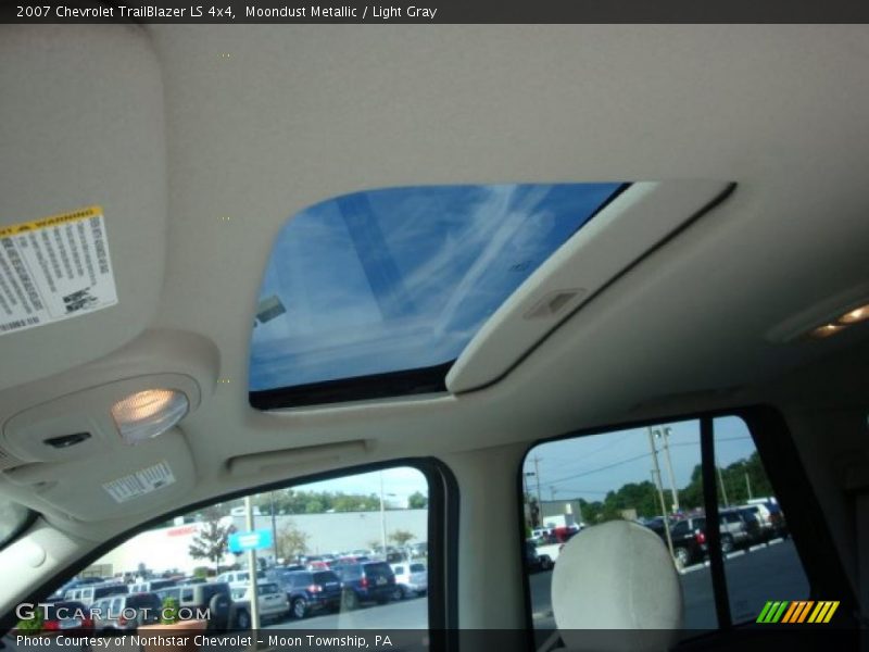 Moondust Metallic / Light Gray 2007 Chevrolet TrailBlazer LS 4x4