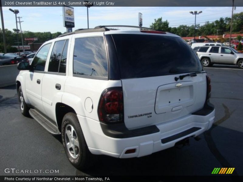 Summit White / Light Gray 2006 Chevrolet TrailBlazer LS 4x4