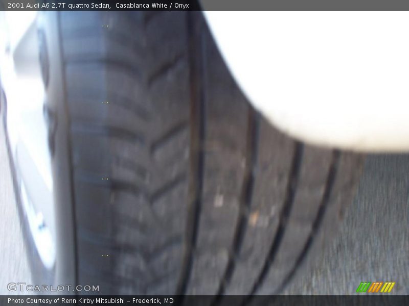 Casablanca White / Onyx 2001 Audi A6 2.7T quattro Sedan
