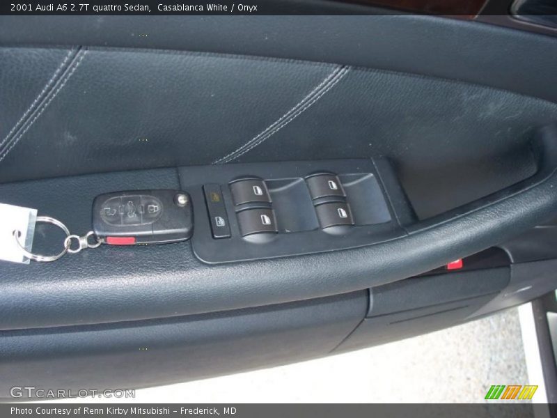 Casablanca White / Onyx 2001 Audi A6 2.7T quattro Sedan