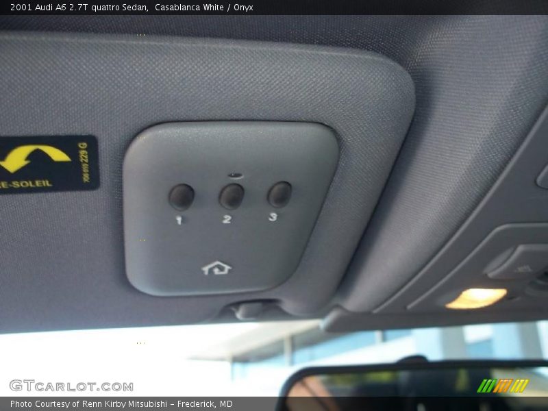 Casablanca White / Onyx 2001 Audi A6 2.7T quattro Sedan