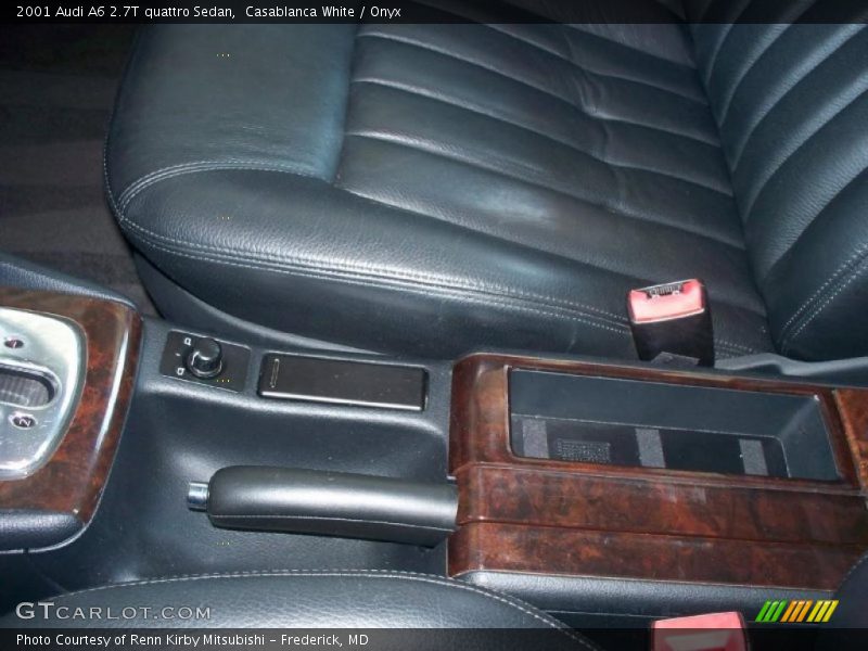 Casablanca White / Onyx 2001 Audi A6 2.7T quattro Sedan